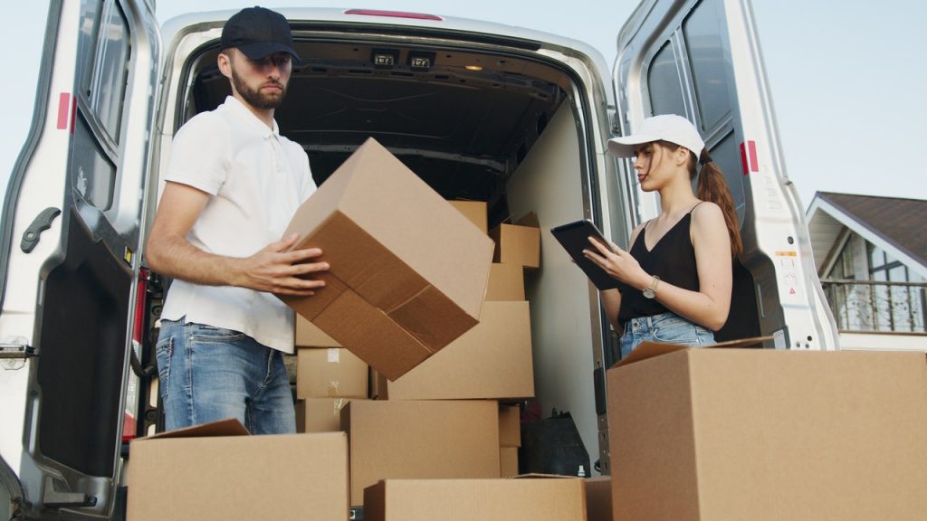 types of packers and movers